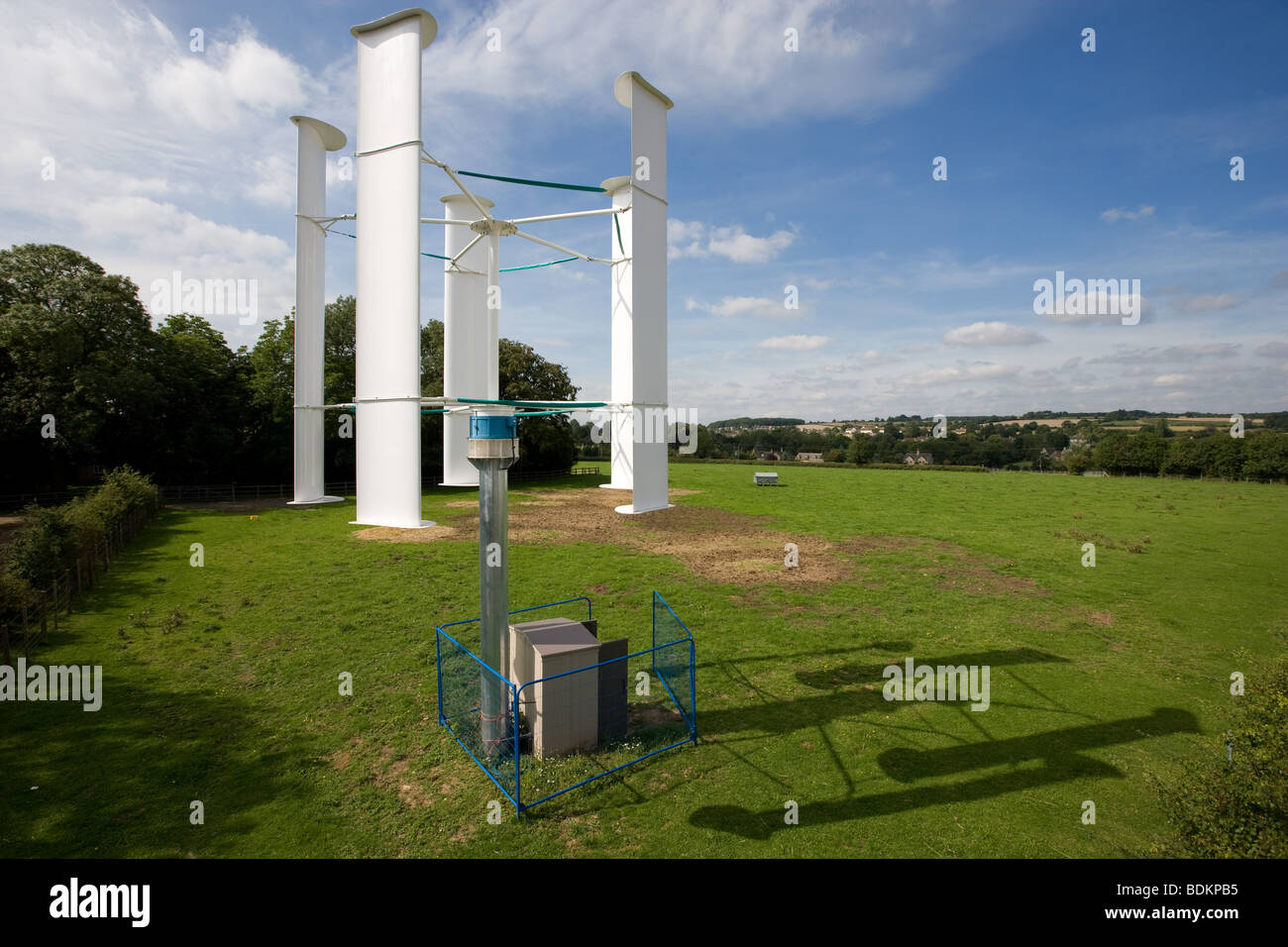 Eine vertikale Achse Windkraftanlage Stockfoto