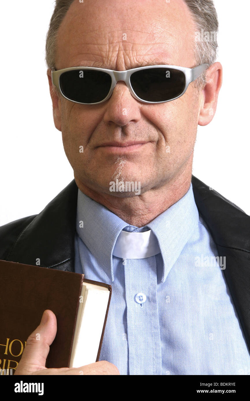 Trendige Reife Pfarrer oder pastor Stockfoto
