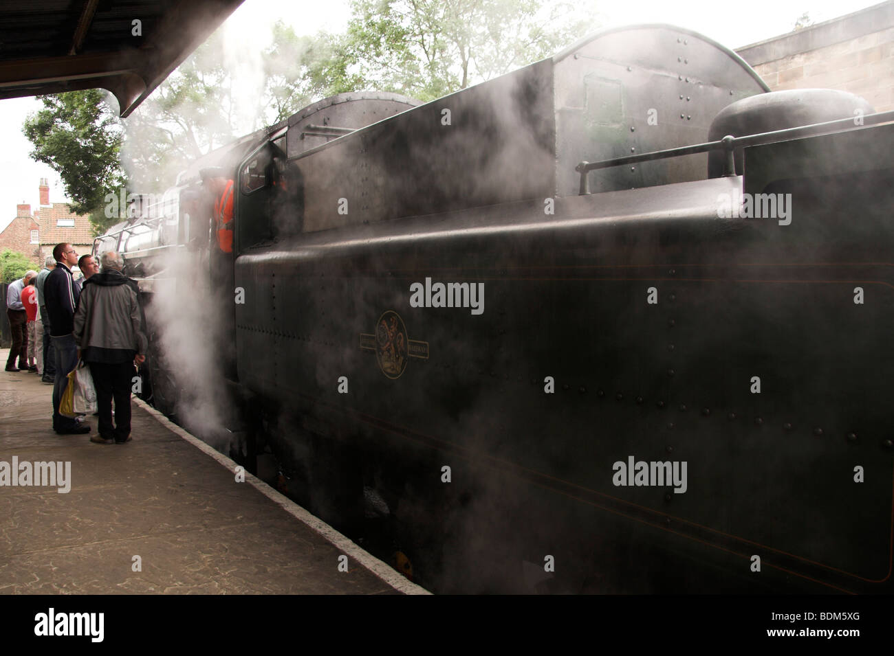 NYMR, Dampf-Zug, North York Moors Railway, Pickering Station Plattform, North Yorkshire, England UK Stockfoto