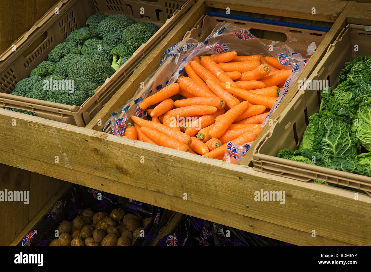 Frisches Gemüse Gemüse Gemüse zum Verkauf North Yorkshire England Großbritannien Vereinigtes Königreich GB Großbritannien Stockfoto