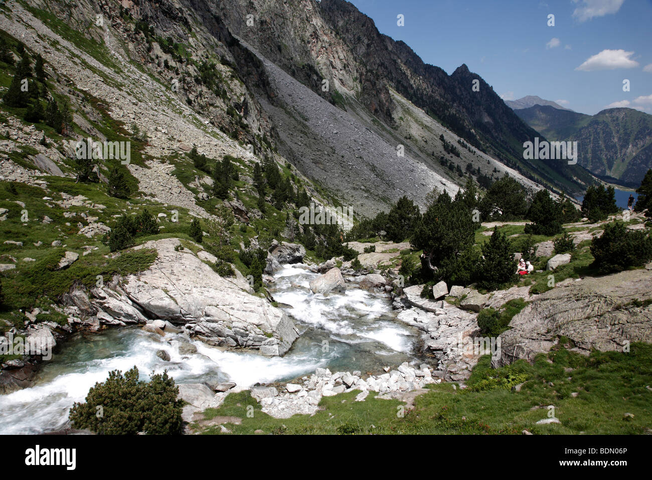Das Tal über den Port d ' Espagne in Le Parc National Des Pyrenäen in Frankreich Stockfoto