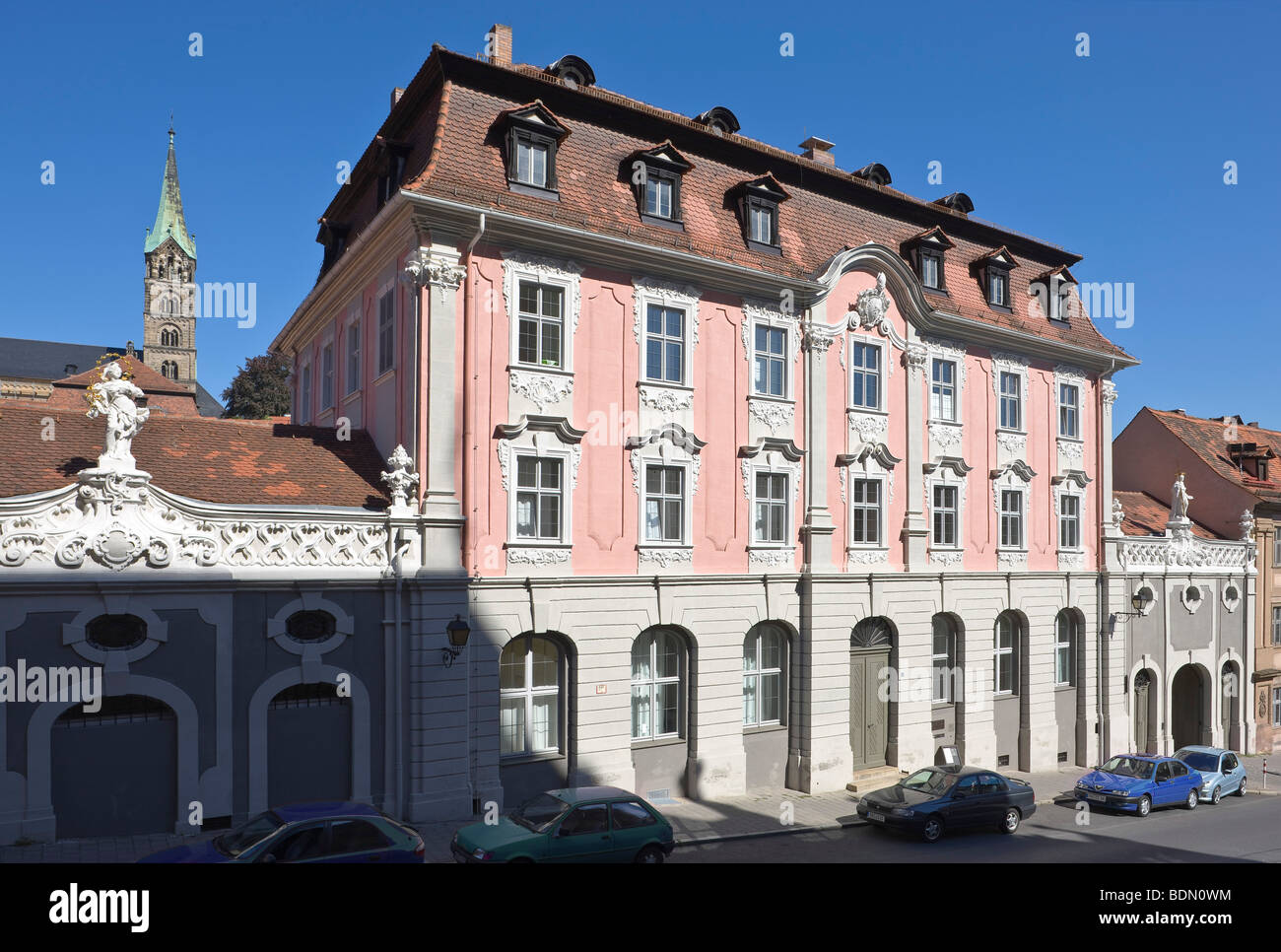 Bamberg Klostergebäude Bamberg Neuer Ebracher Hof. Barockes Klostergebäude des Klosters Ebrach. Heute Künstlerhaus der Stadt Bam Stockfoto