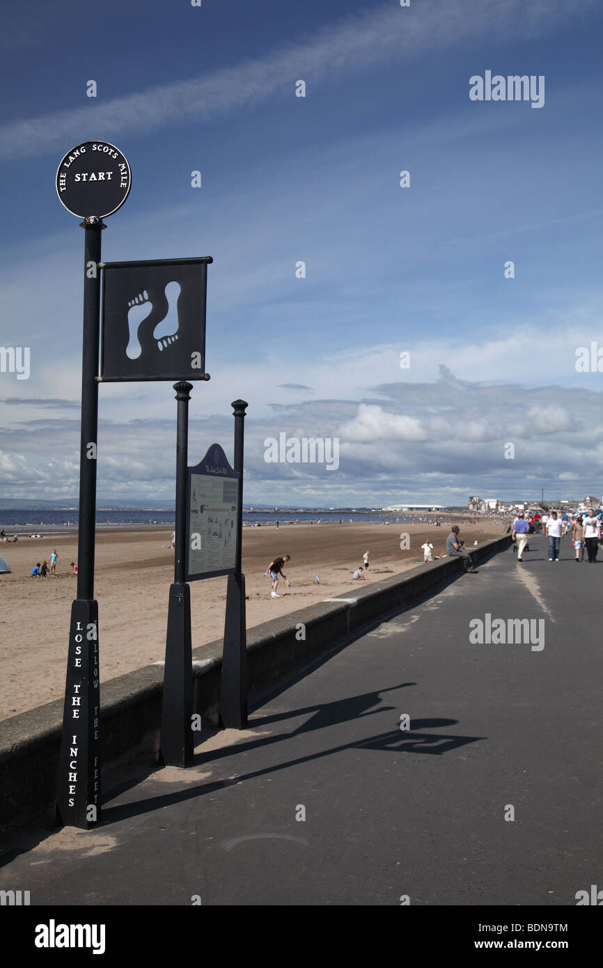 Der Beginn des gemessen oder Scots Meile Lang auf Ayr Promenade Ayrshire Scotland UK Stockfoto