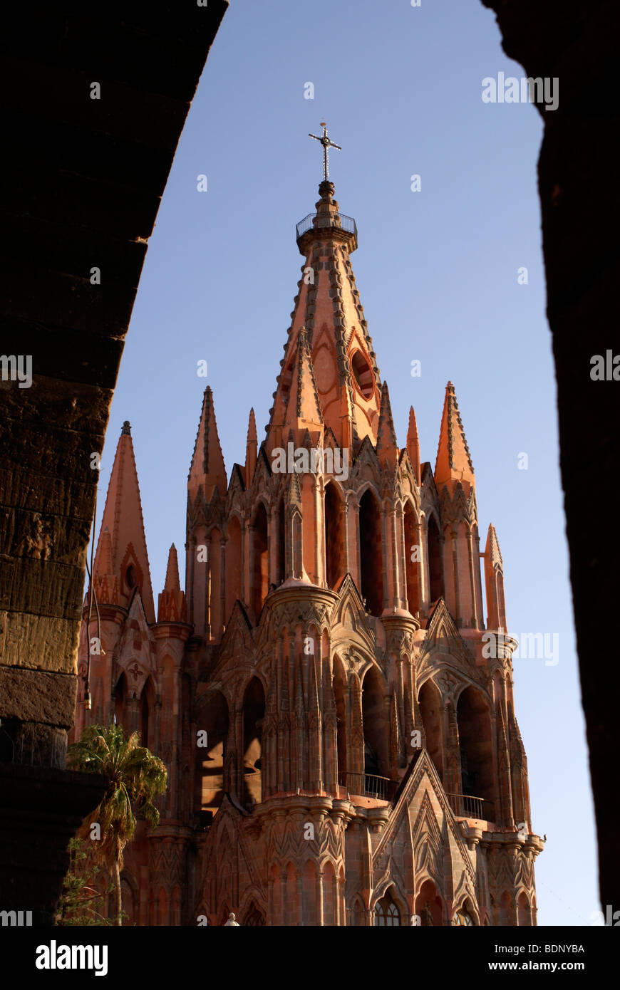 Die Pfarrkirche oder Parroquia de San Miguel Arcangel in San Miguel de Allende, Guanajuato, Mexiko Stockfoto