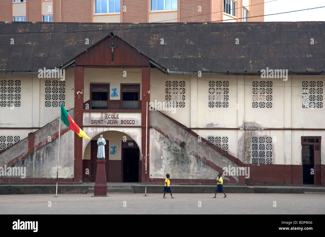 Elementare Shoolchildren in der katholischen Schule von Saint Jean Bosco Akwa Bezirk Douala Kamerun Stockfoto