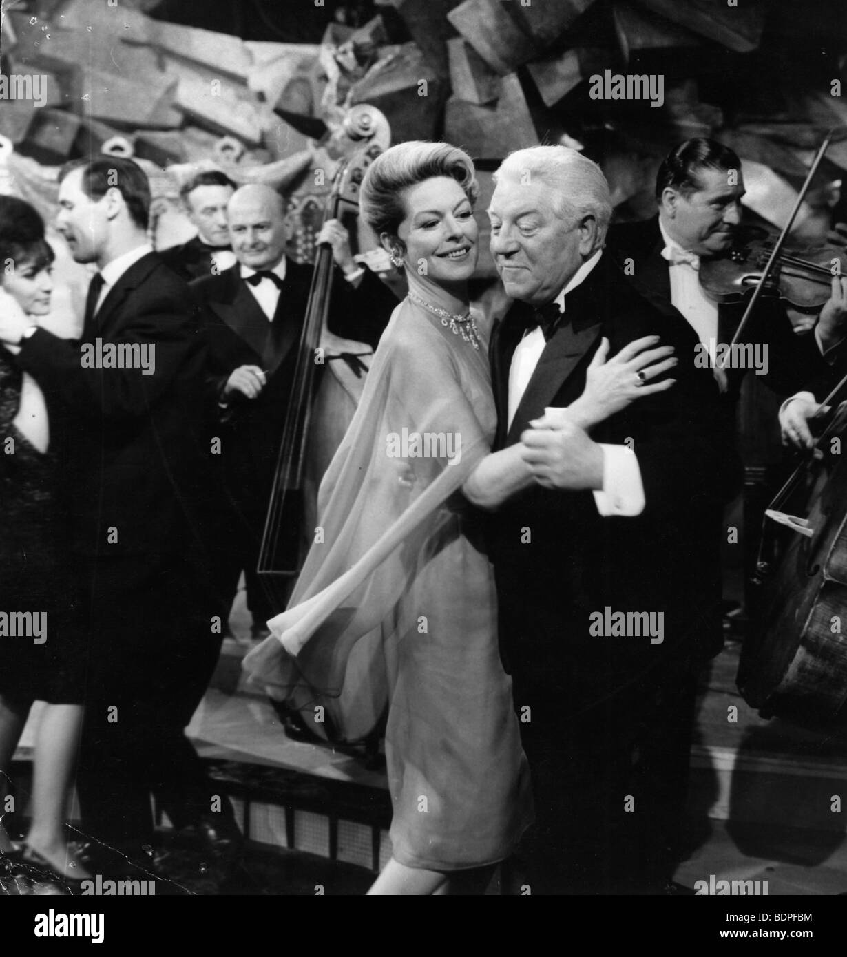 Le Gentleman d'Epsom Jahr: 1962 Regie: Gilles Grangier Jean Gabin, Madeleine Robinson Stockfoto