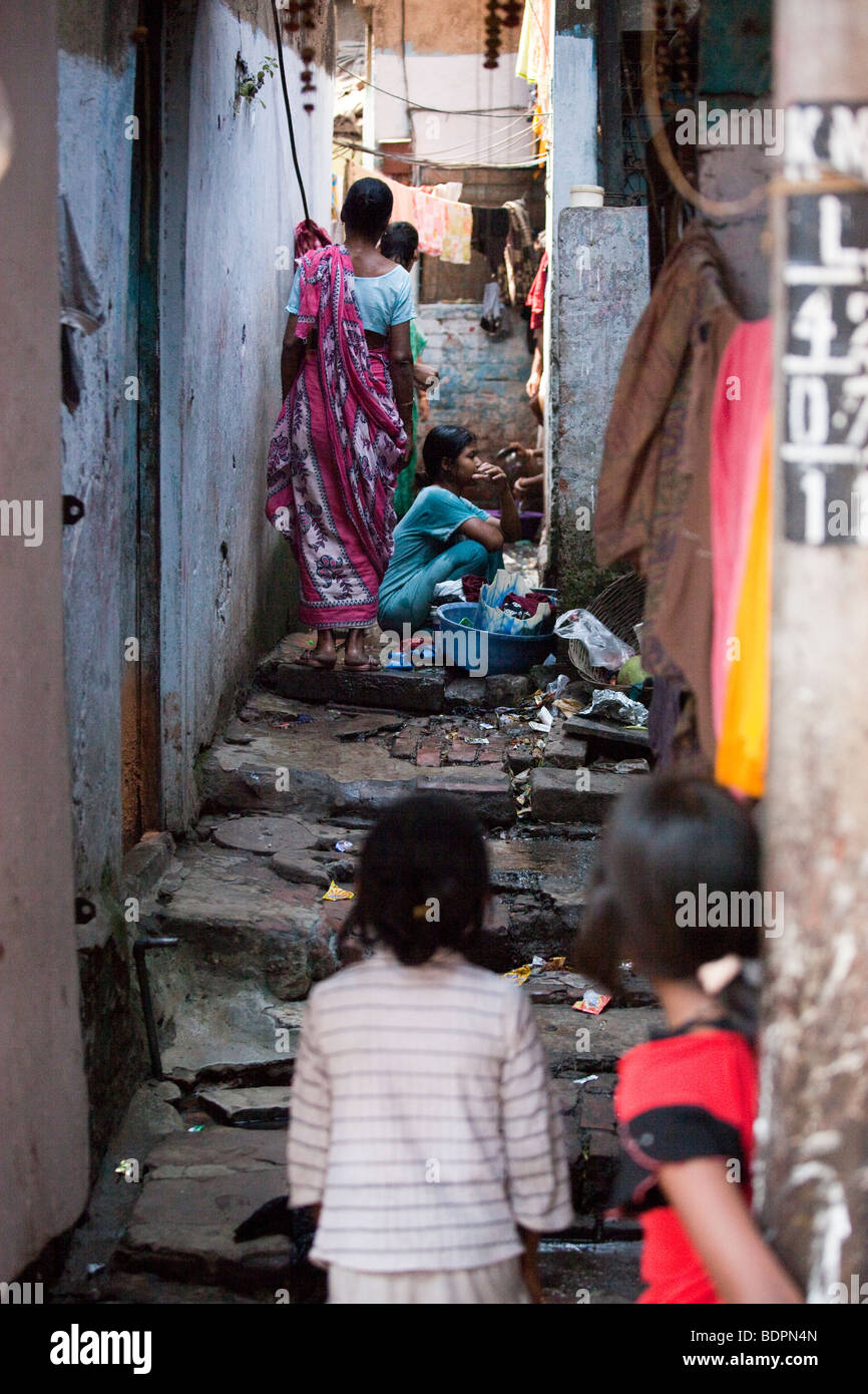 Gasse in einem Slum in Kolcata Indien Stockfoto