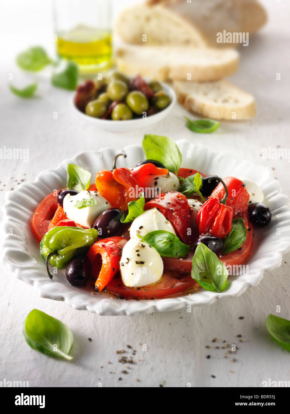 Buffalo-Mozerella-Tomaten-Salat Stockfoto