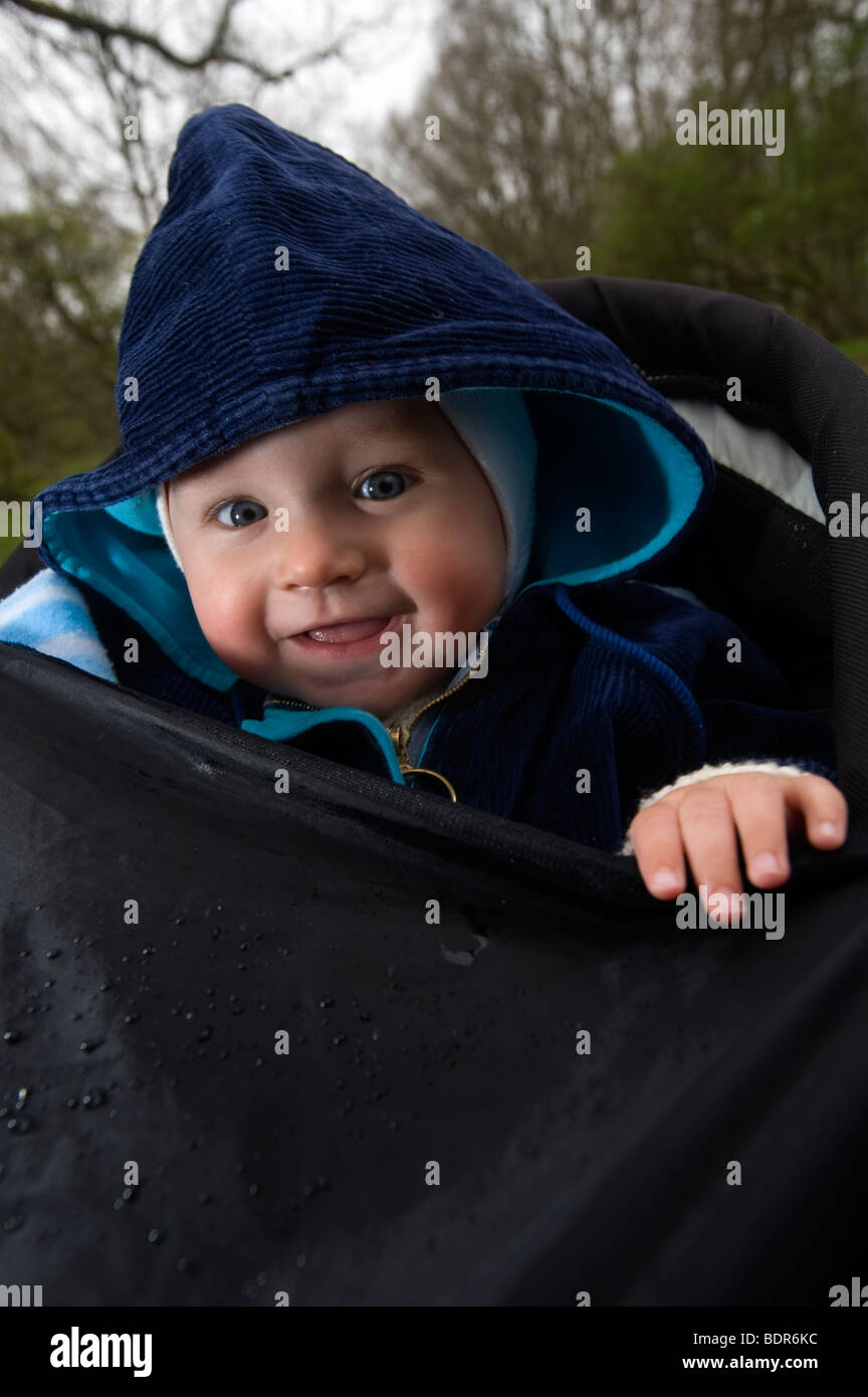 Ein lächelndes Baby-Schweden. Stockfoto