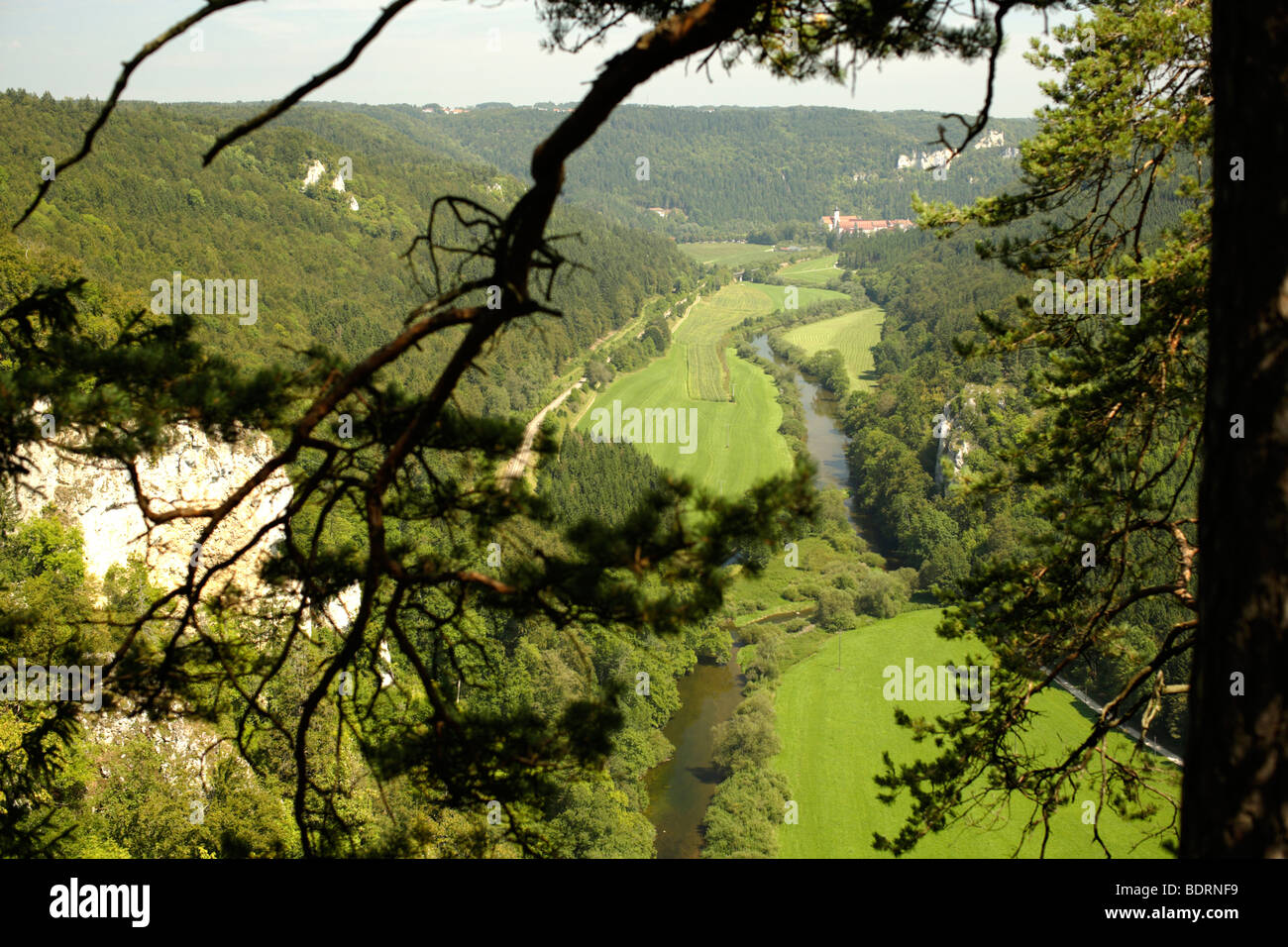 Blick vom Knopfmacherfelsen (Knopfmacher Felsen), Naturpark obere Donau, Donaubergland, Baden-Württemberg, Deutschland, Europa Stockfoto