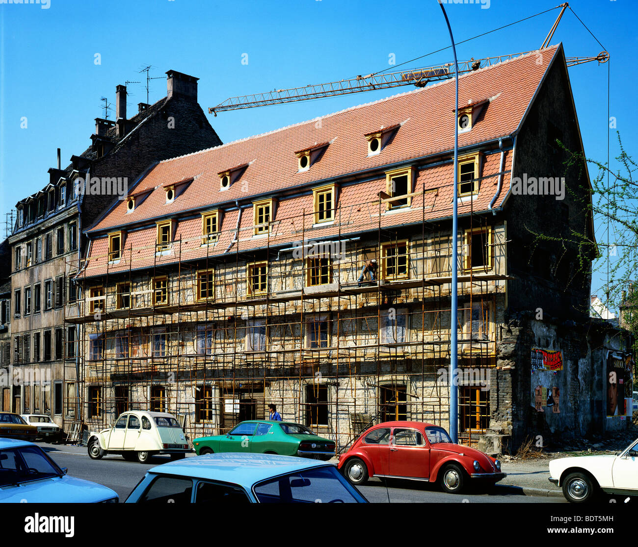 Schritt 3/5, Gebäudesanierung, Vorderansicht, Straßburg, Elsass, Frankreich, Europa Stockfoto