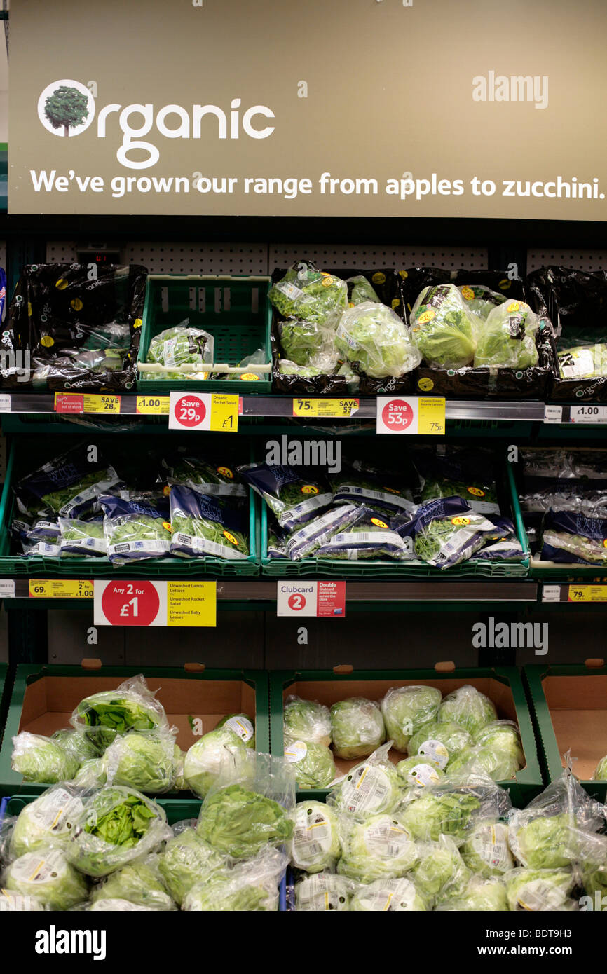 Tesco-Bio-Gemüse. Stockfoto