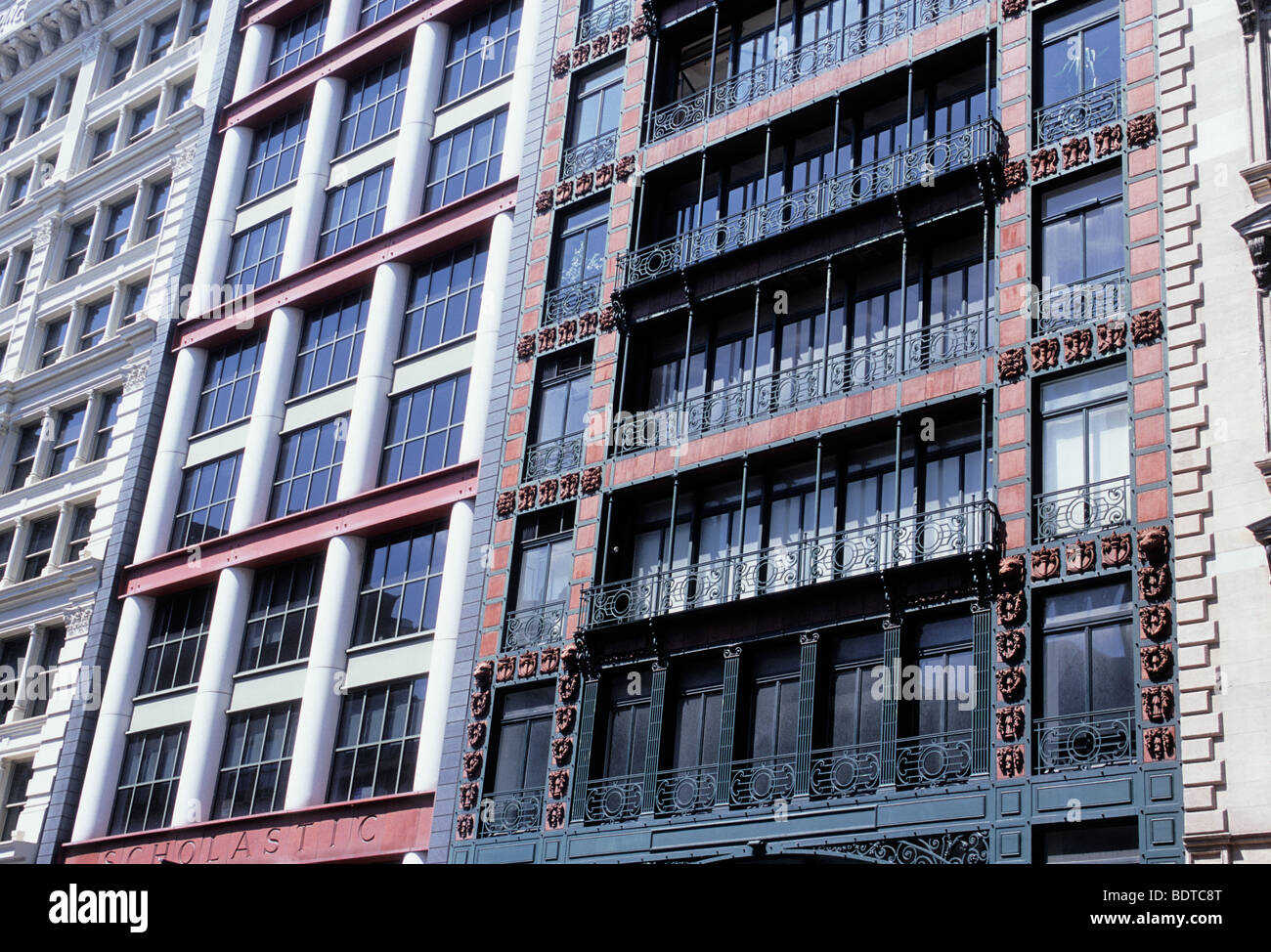 Soho Lower Manhattan, New York Broadway, historisches Viertel, Loft-Wohnhäuser, eiserne Architektur, Architektur aus dem 19. Jahrhundert, USA Stockfoto