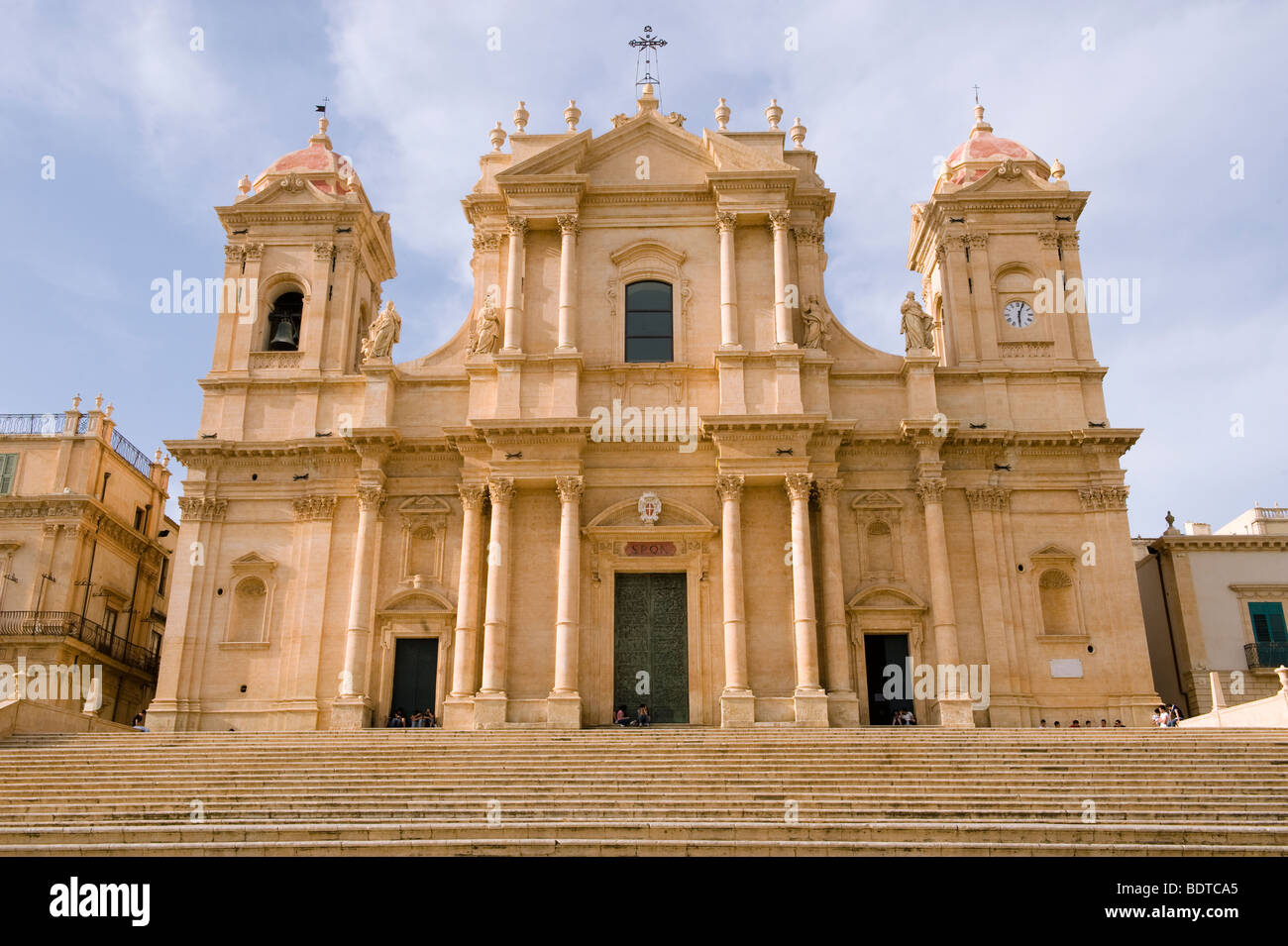 Restaurierte barocke Kathedrale San Nicolo - Noto, Sizilien Stockfoto