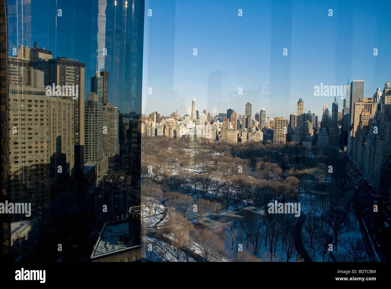 Vereinigte Staaten von Amerika (New York). 2009. Panoramablick vom Mandarin Oriental Hotel in Manhattan. Stockfoto
