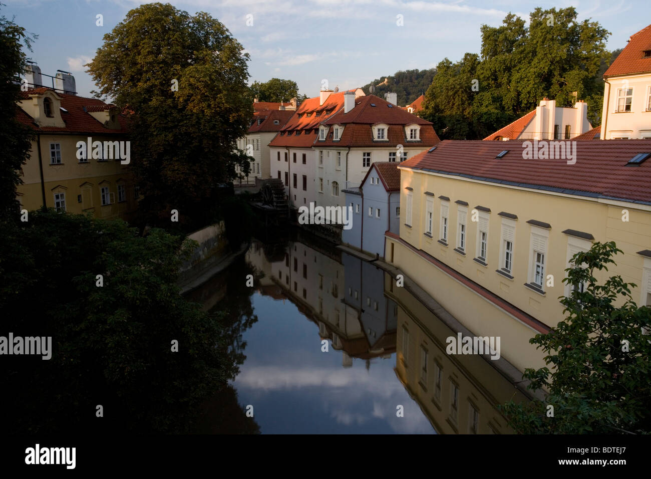 Kampa-Insel angesehen von der Karlsbrücke in Prag, Tschechische Republik Stockfoto