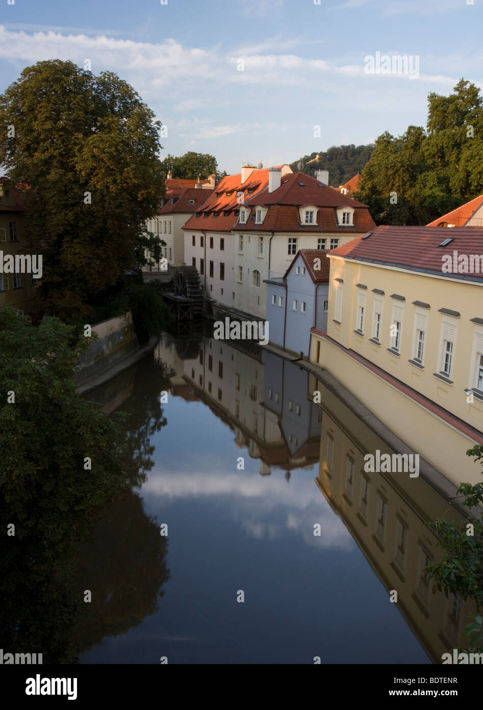 Kampa-Insel angesehen von der Karlsbrücke in Prag, Tschechische Republik Stockfoto