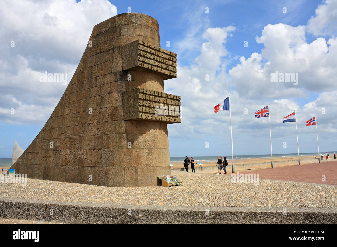 Kriegerdenkmal am Omaha Beach. Eine alliierte Landung Strand für d-Day 6. Juni 1944 Colleville-Sur-Mer, Normandie Frankreich Stockfoto