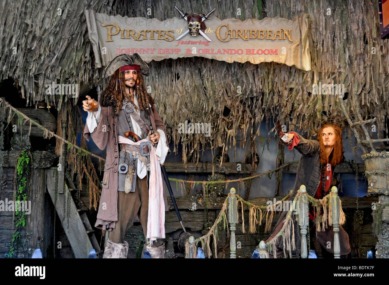 Wachsmodelle außerhalb Movieland Wax Museum der Stars - Attraktionen auf dem Clifton Hill, Niagara, Ontario Stockfoto