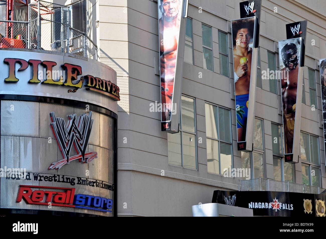 WWE (World Wrestling Entertainement) - Attraktionen auf dem Clifton Hill, Niagara, Kanada Stockfoto