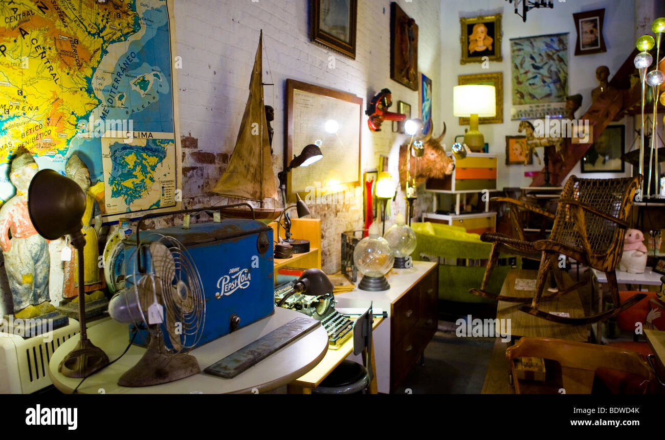 Eindruck des Ladens «gehören "für dekorative Produkte, Brooklyn, New York City, USA mit verwendet Stockfoto