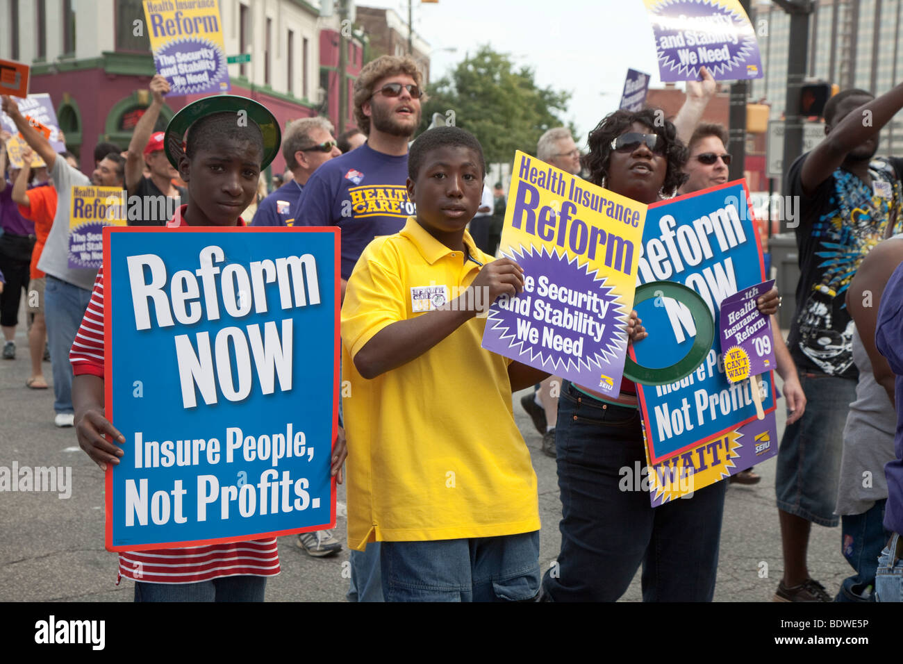 Indianapolis, Indiana - Gewerkschaftsmitglieder Kampagne für die Reform des Gesundheitswesens bei der Labor Day Parade. Stockfoto