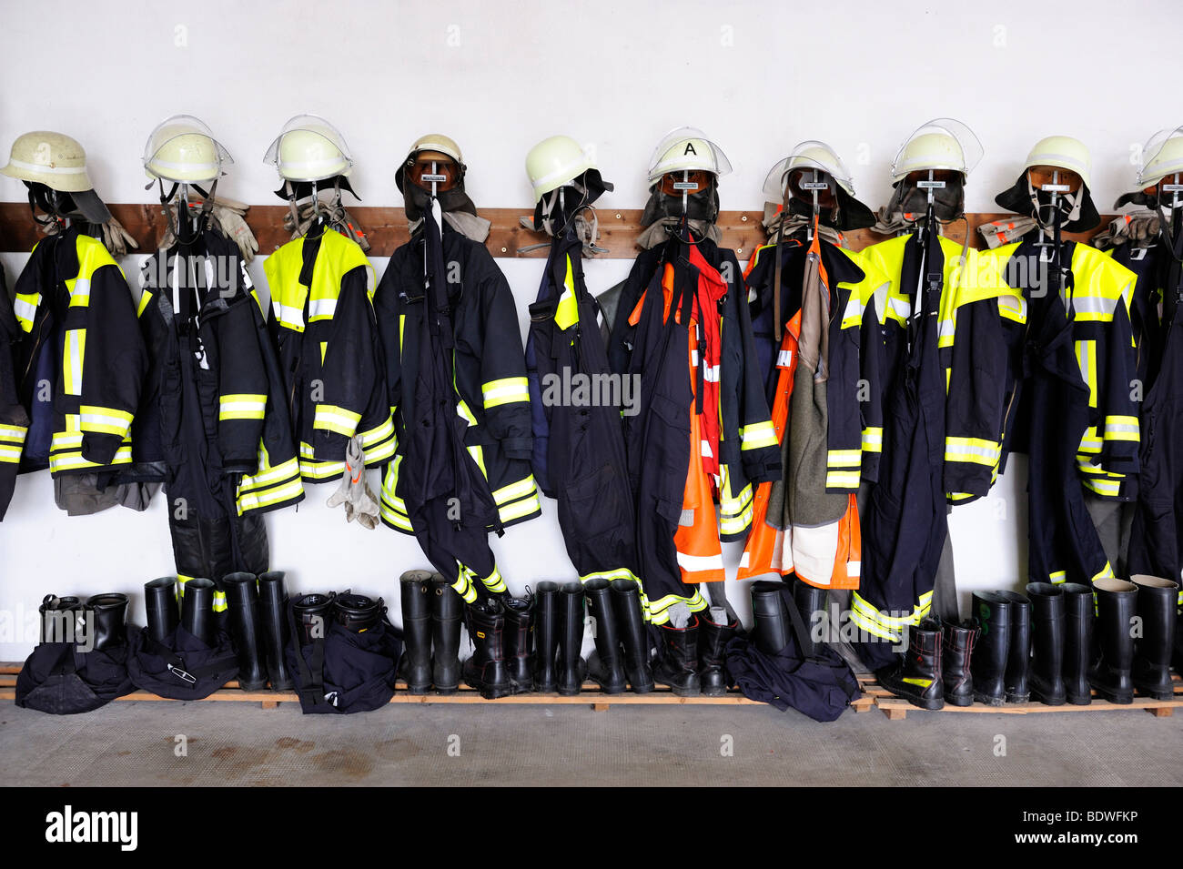 Feuerwehr-Schutzkleidung Stockfoto