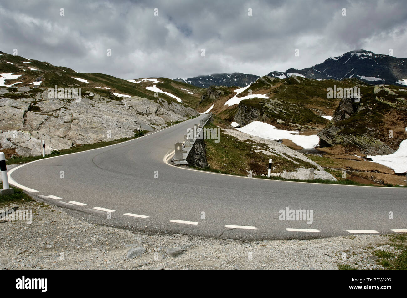 Gebirgspass in San Bernadino Pass, Graubünden, Schweiz, Europa Stockfoto