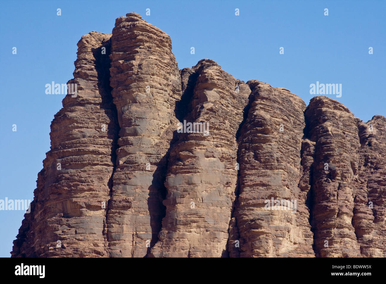Sieben Säulen der Weisheit Rock Formation in Wadi Rum Jordanien Stockfoto