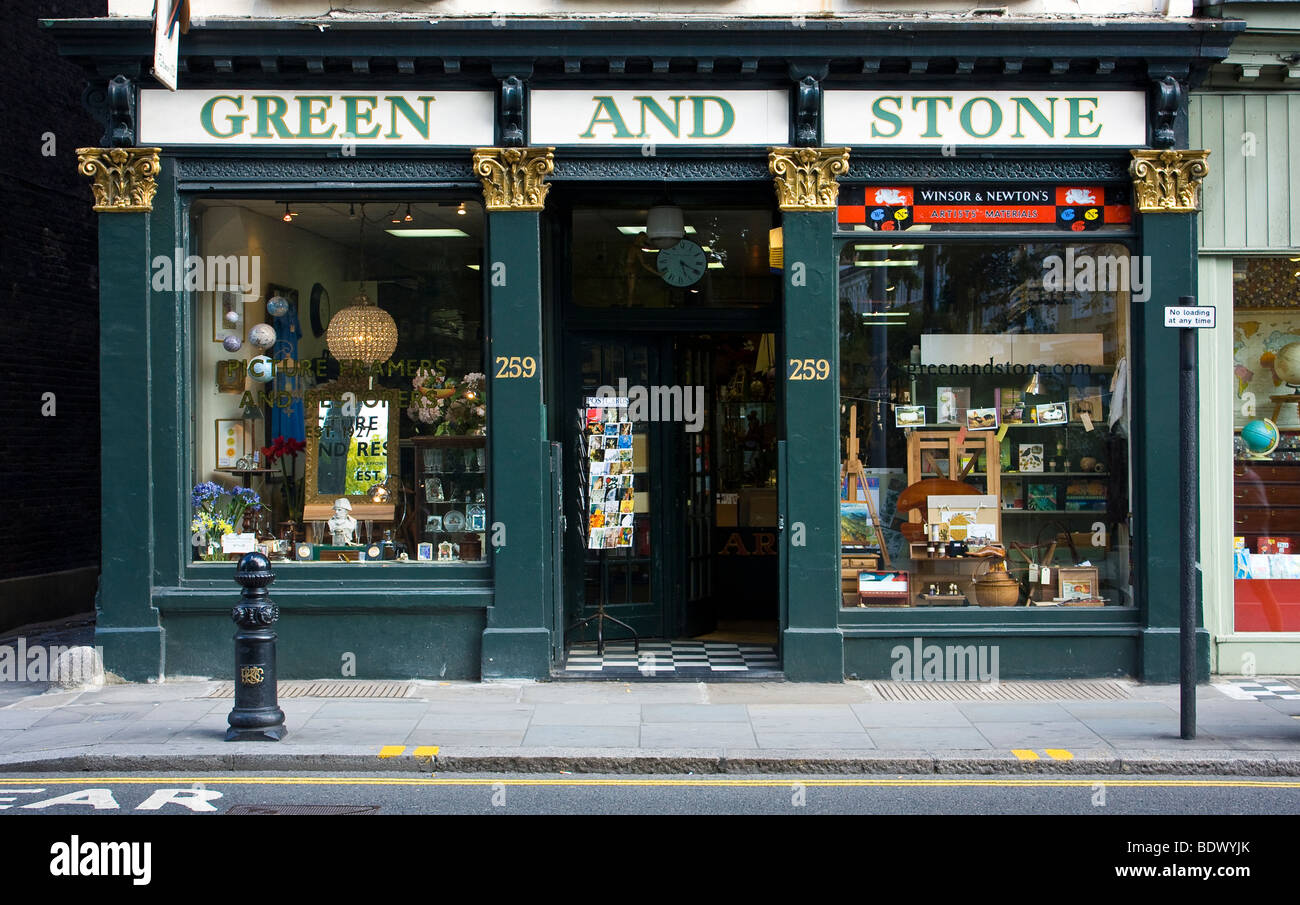 Vorderseite des Grün und Stein Kunstmaterialien und Bild Rahmung Shop in Chelsea Stockfoto