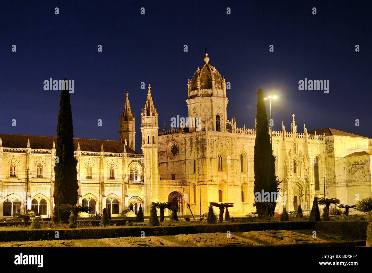 Hieronymus-Kloster Mosteiro Dos Jeronimos, bei Nacht, UNESCO-Weltkulturerbe, manuelinischen Stil, portugiesische spätgotische, Stockfoto