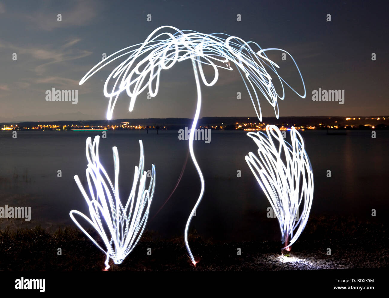 Lightpainting an den Ufern des Bodensees, Baden-Württemberg, Deutschland, Europa Stockfoto