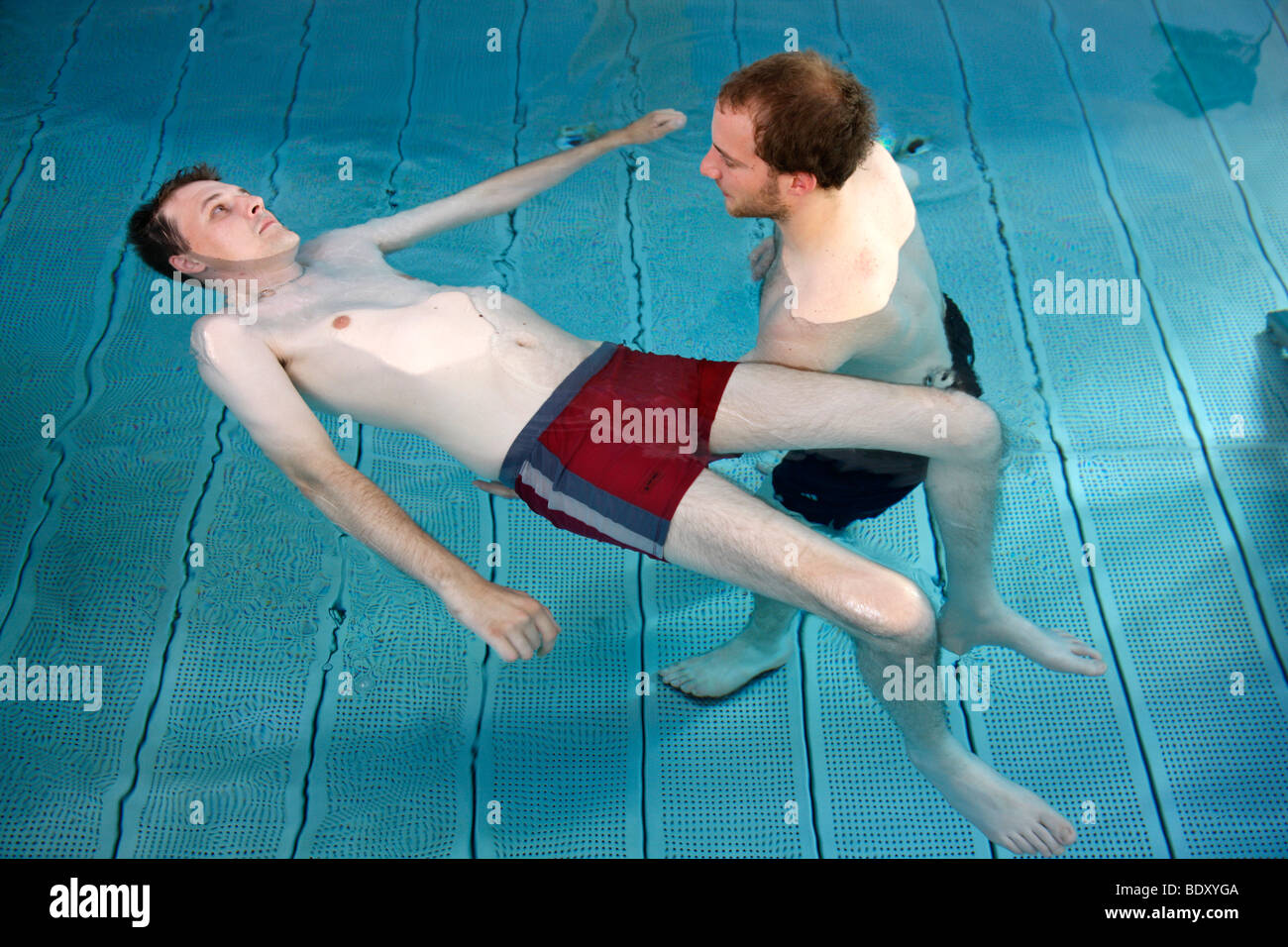 Neurologischen Rehabilitationseinrichtung, Physiotherapie, Wasser Gymnastik, Bonn, Deutschland Stockfoto