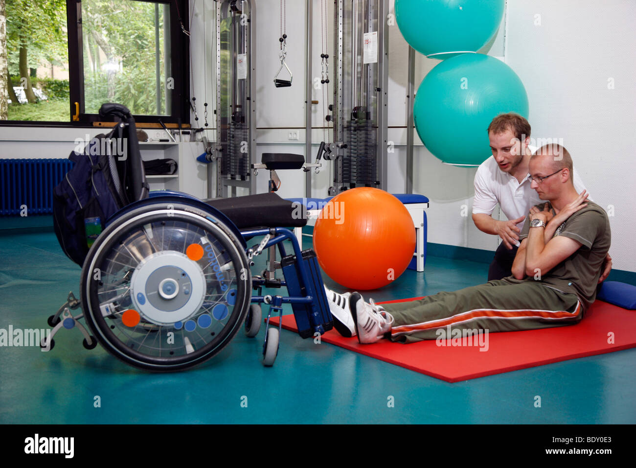 Neurologischen Rehabilitationseinrichtung, Physiotherapie und Heilgymnastik, Bonn, Deutschland Stockfoto