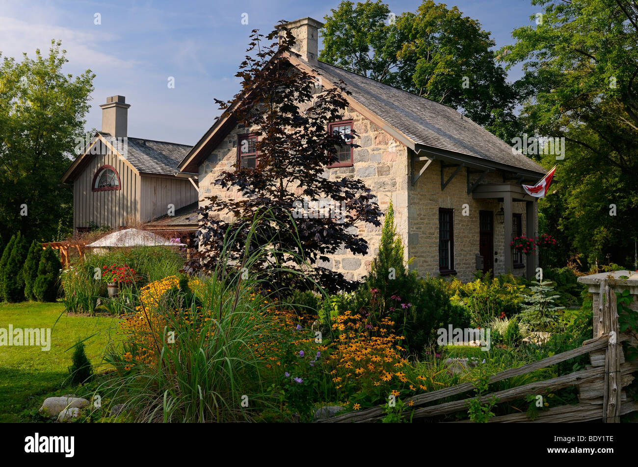 Historisches Erbe Steinhaus mit Garten in Kitchener Ontario Kanada Stockfoto