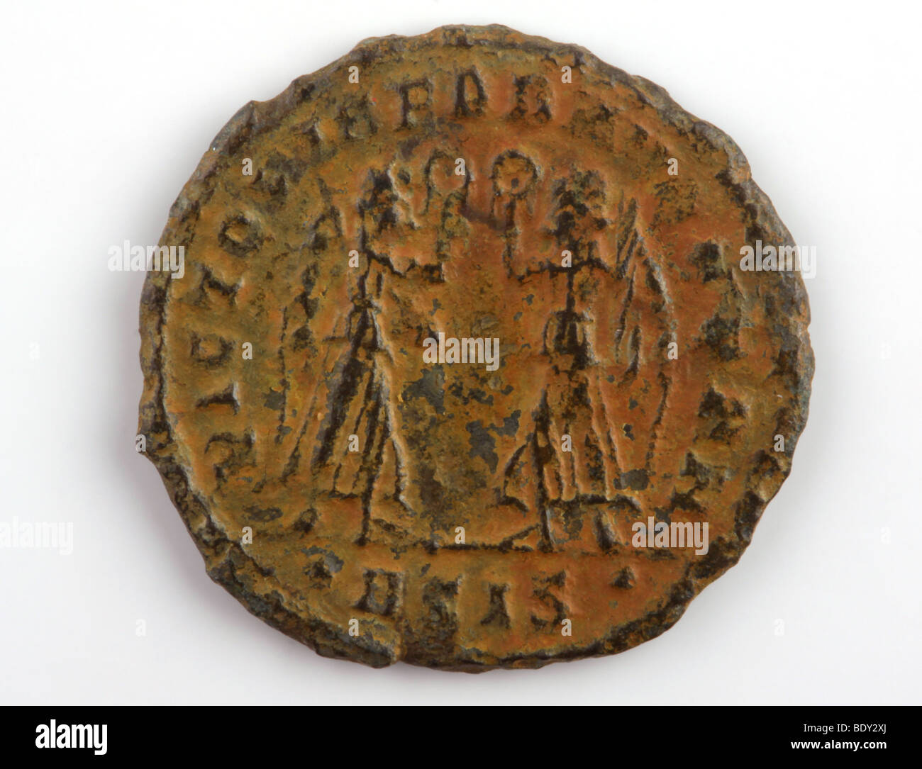 Makroaufnahme einer alten Münze unbekannter Herkunft. Stockfoto