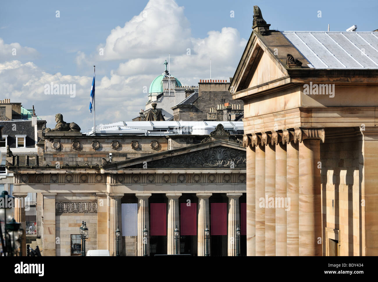 Royal Scottish Academy Building und der National Gallery of Scotland, dem Hügel, Edinburgh, Schottland, UK, Europa Stockfoto