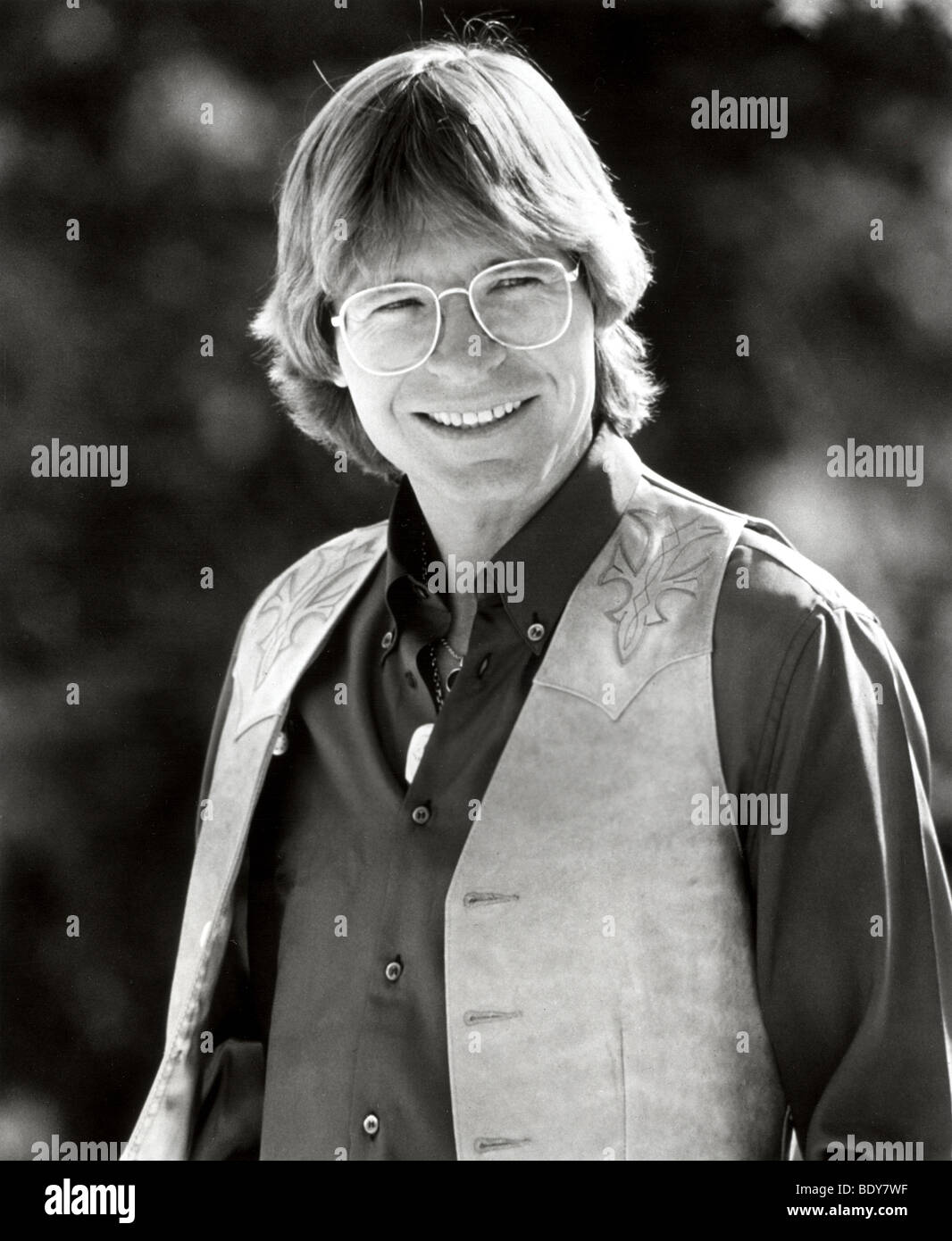JOHN DENVER - US-Folk-Sängerin über 1974 Stockfoto
