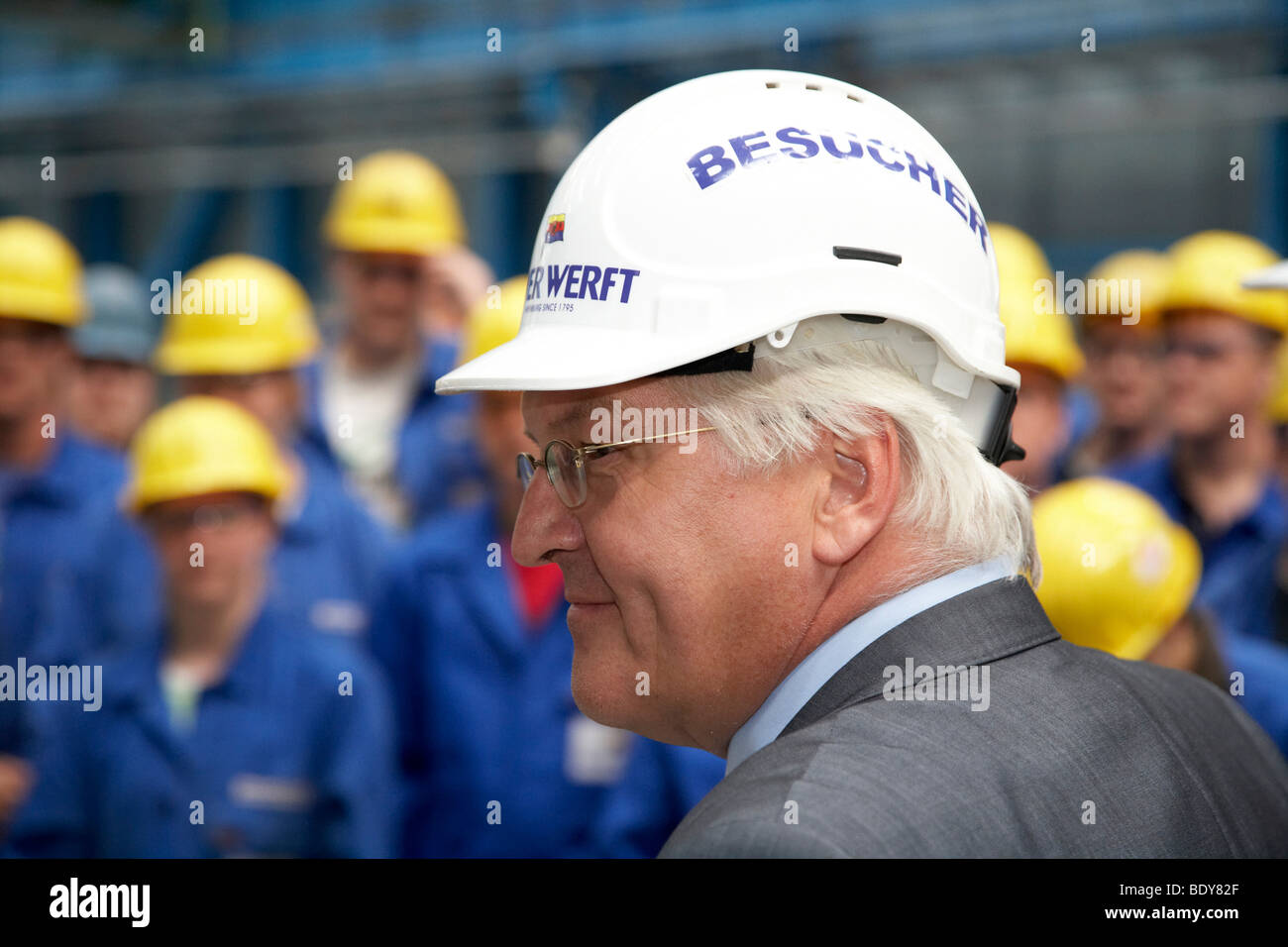 Der deutsche Außenminister, Vizekanzler und SPD Kanzler Kandidat Frank-Walter Steinmeier bei einem Besuch in der Meyer-Werft Stockfoto