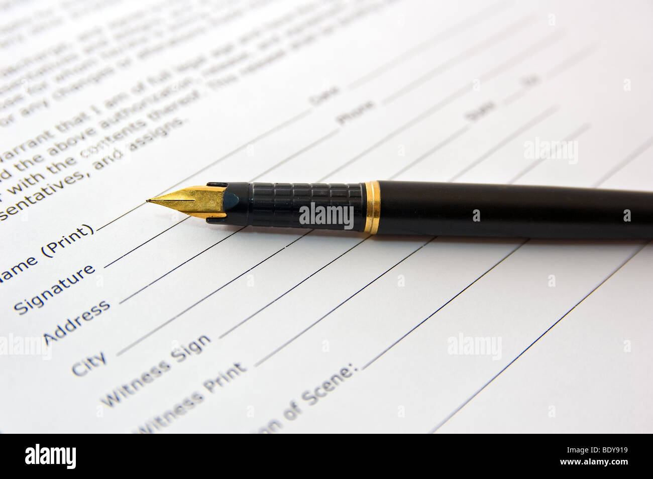 Stift auf Abkommen Papier Business-Konzept Stockfoto