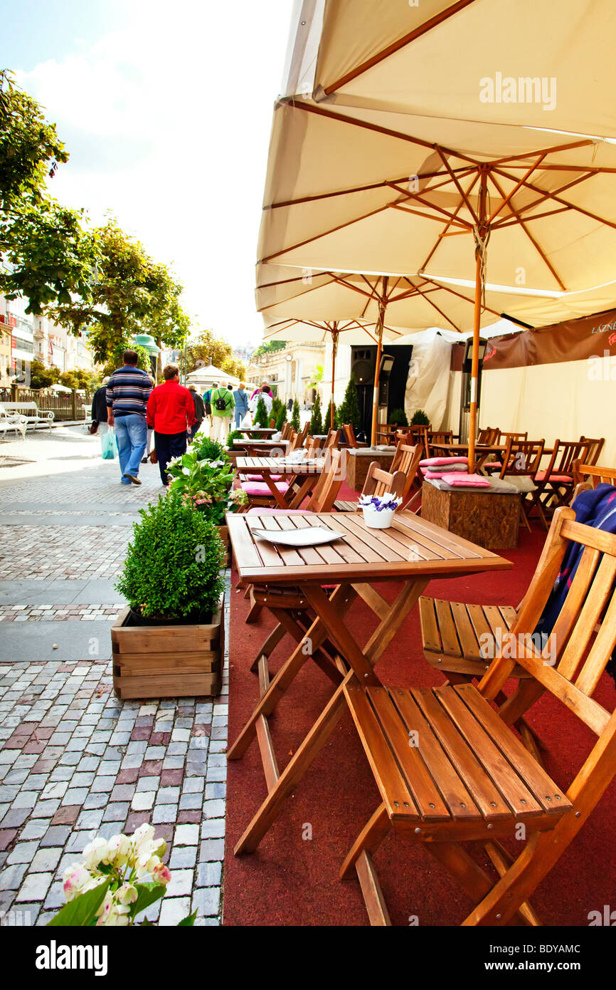 Cafe im Karlovt Vary, Tschechien Stockfoto