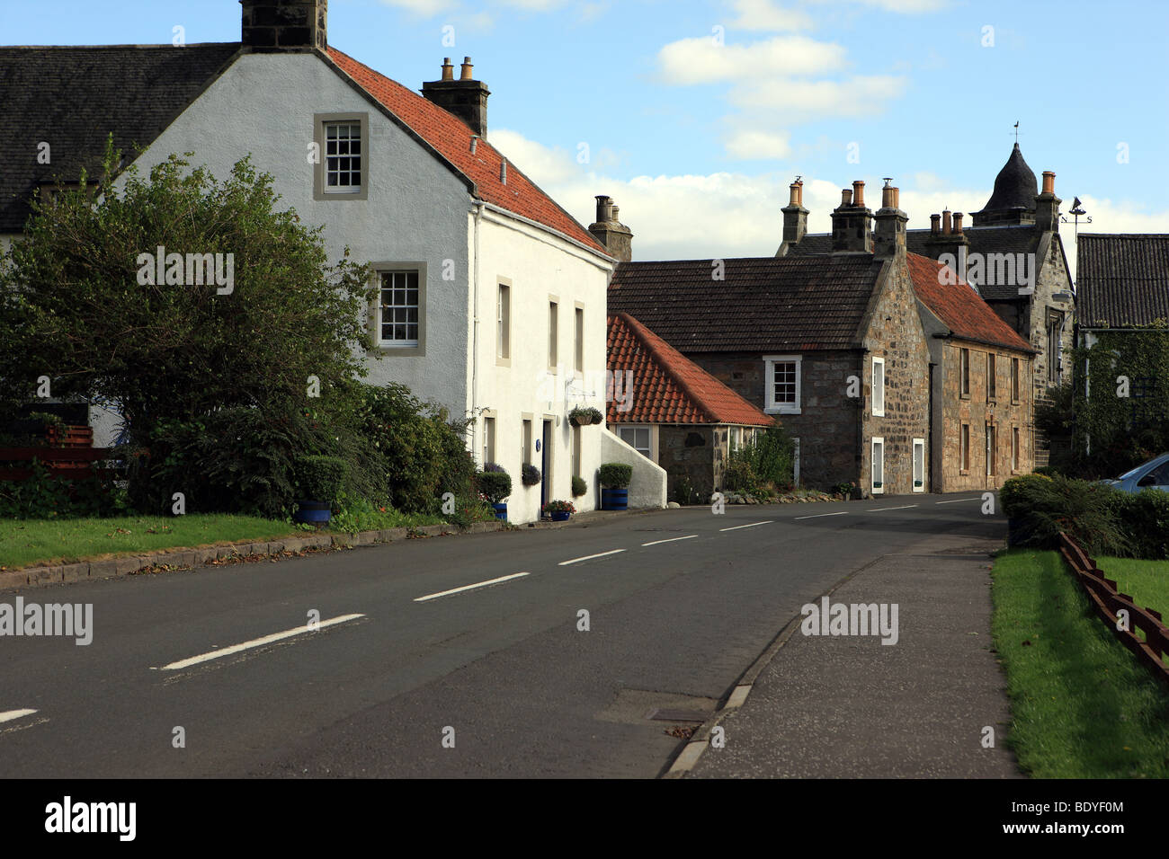 Häuser in der restaurierten schottischen Dorf Culross Stockfoto