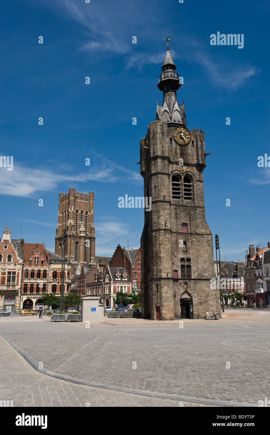 Beffroi, Glockenturm, Grand Place, Bethune, Nord-Pas de Calais, Normandie, Frankreich Stockfoto