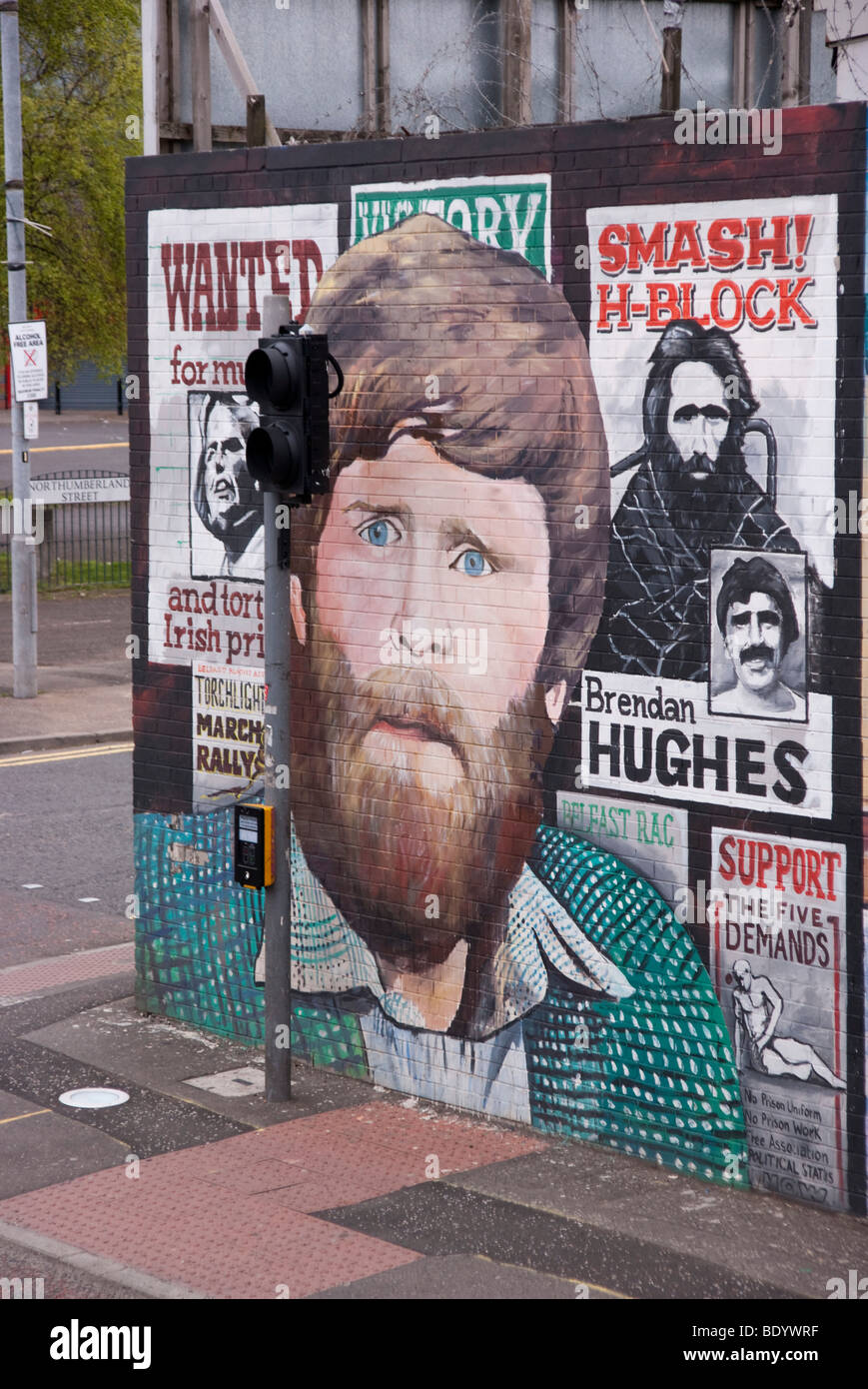 Belfast Irland 2009 Sinn Fein und andere politische Mauer Kunstmuseum der irischen republikanischen Geschichte Stockfoto