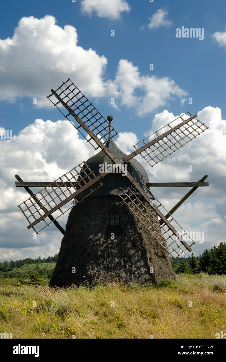 Dänemarks einzige verbleibende Windmühle, in der Nähe von Gronne Strand, Svinklov, Jammer Bay, North West-Jütland, Dänemark, Europa Stockfoto