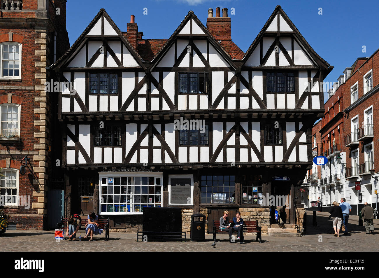 Altes Fachwerk Tudor-Stil Gebäude, gebaut von 1485 bis 1603, steile Hügel, Lincoln, Lincolnshire, England, UK, Europa Stockfoto