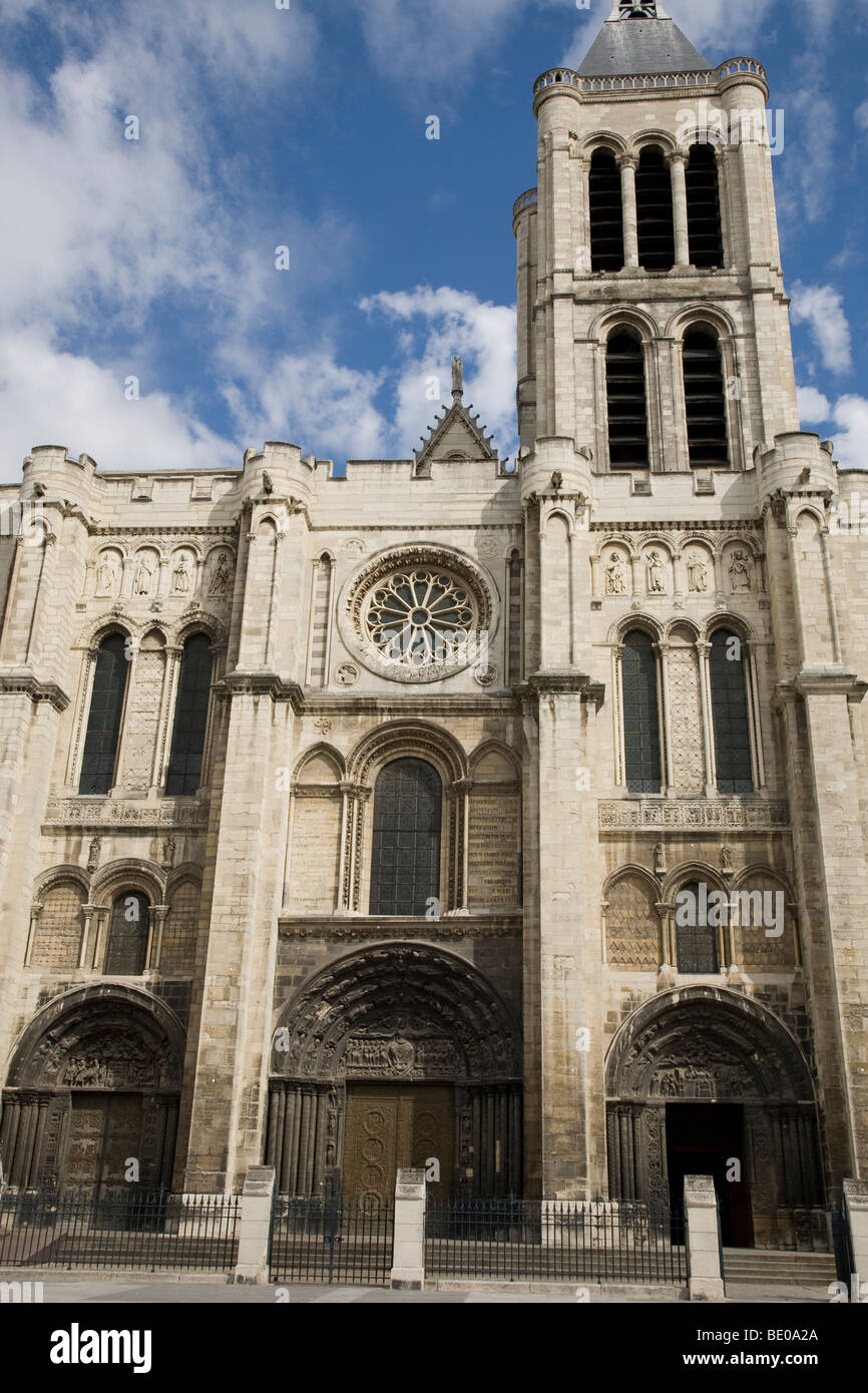 St denis of paris Fotos und Bildmaterial in hoher Auflösung Alamy