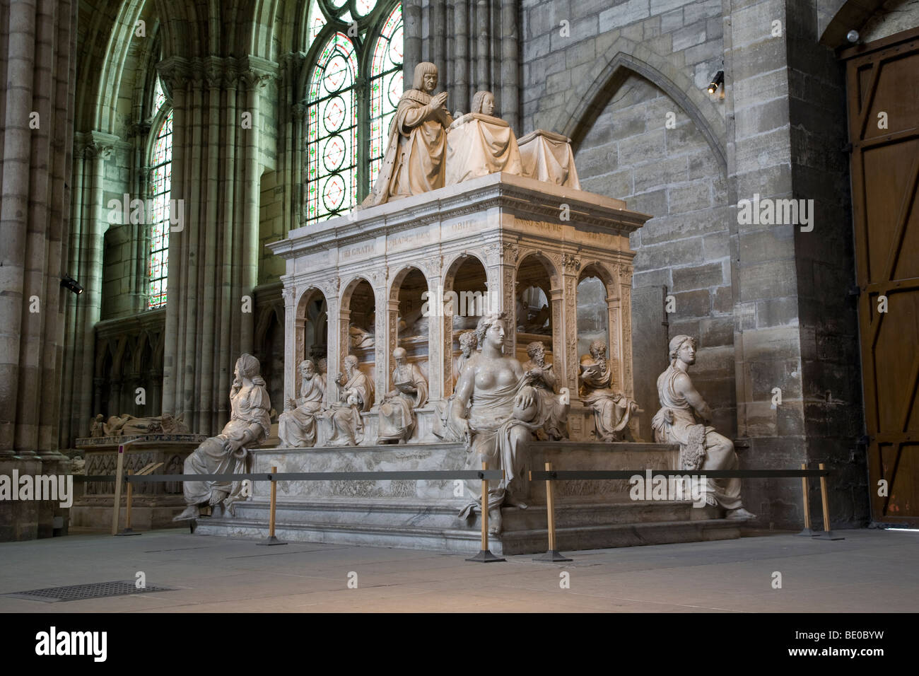 Kathedrale von SaintDenis, Paris, Frankreich Stockfotografie Alamy