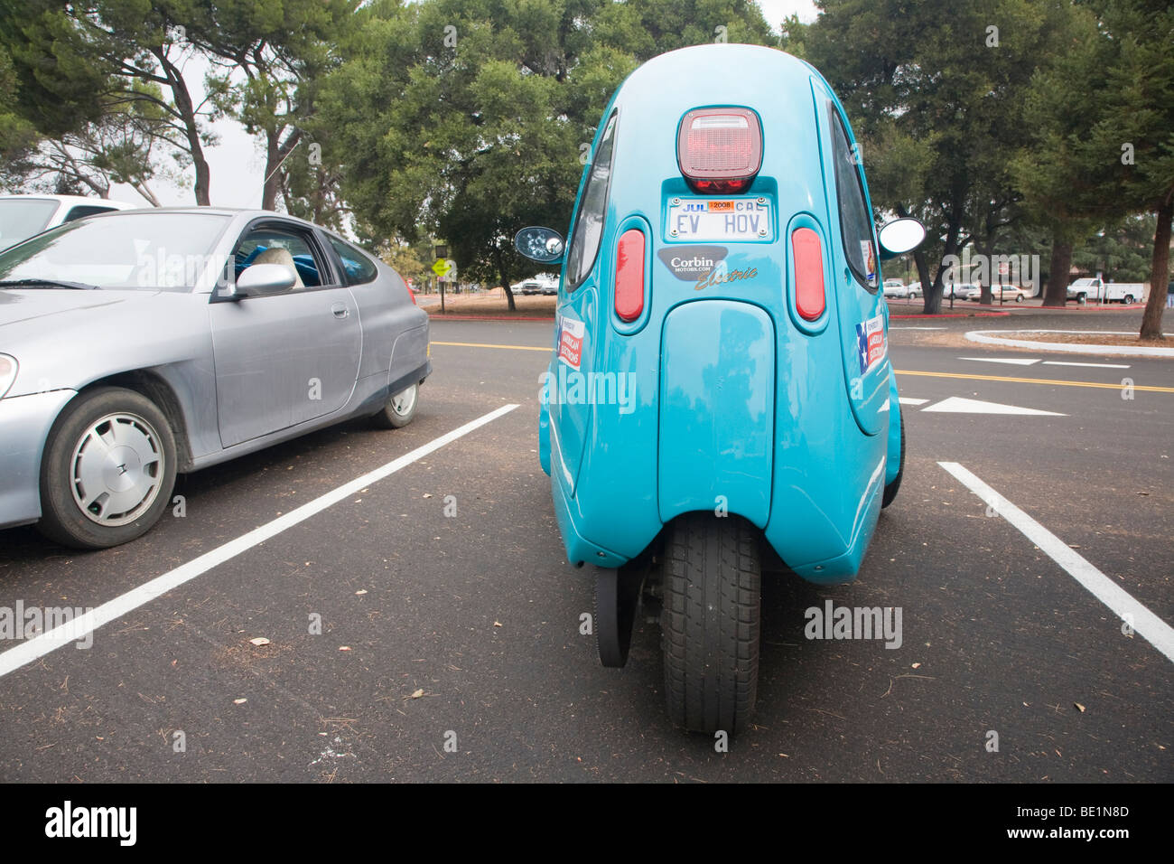 Ein Elektrofahrzeug eine Person mit drei Rädern (Sparrow von Myers Motors, ehemals Corbin Motors). Palo Alto, CA, USA Stockfoto