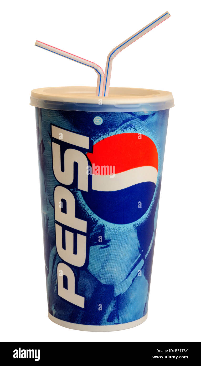 Großen Papierschale Pepsi Cola mit einem Strohhalm Stockfoto